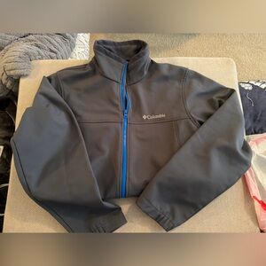 Columbia Light Weight Jacket in Gray with Blue Trim